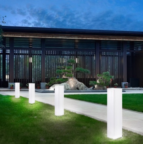 Светильник Колонна 30х50 питание от АКБ, RGB